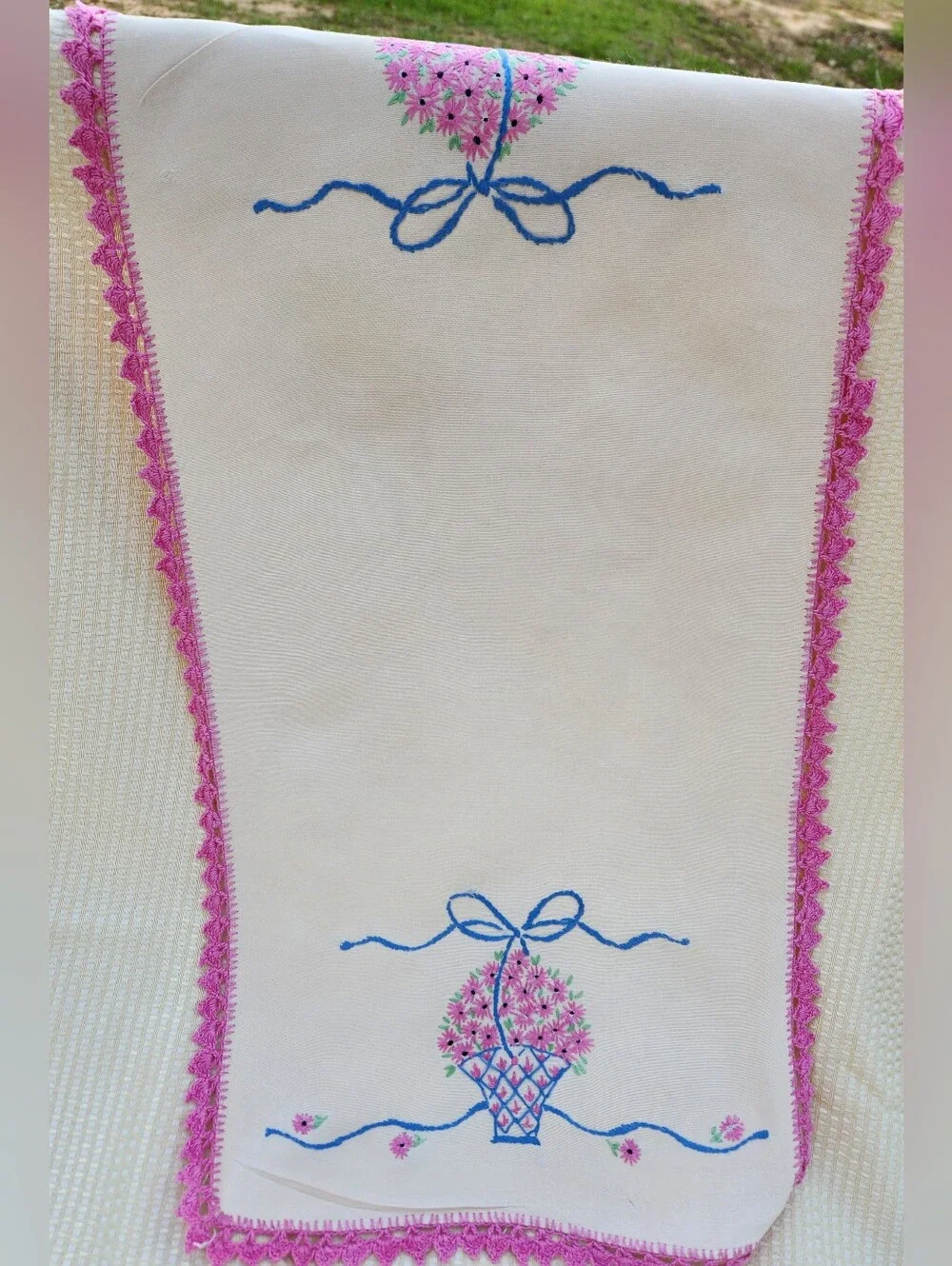 ANTIQUE TABLE RUNNER OR ACCENT PIECE - Picture 1 of 4